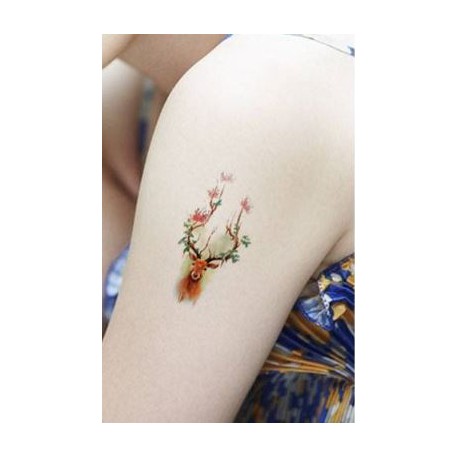 tatouage-temporaire-tete-de-cerf-fleurie
