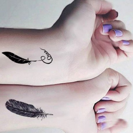 tatouage-temporaire-plumes-et-lettrage